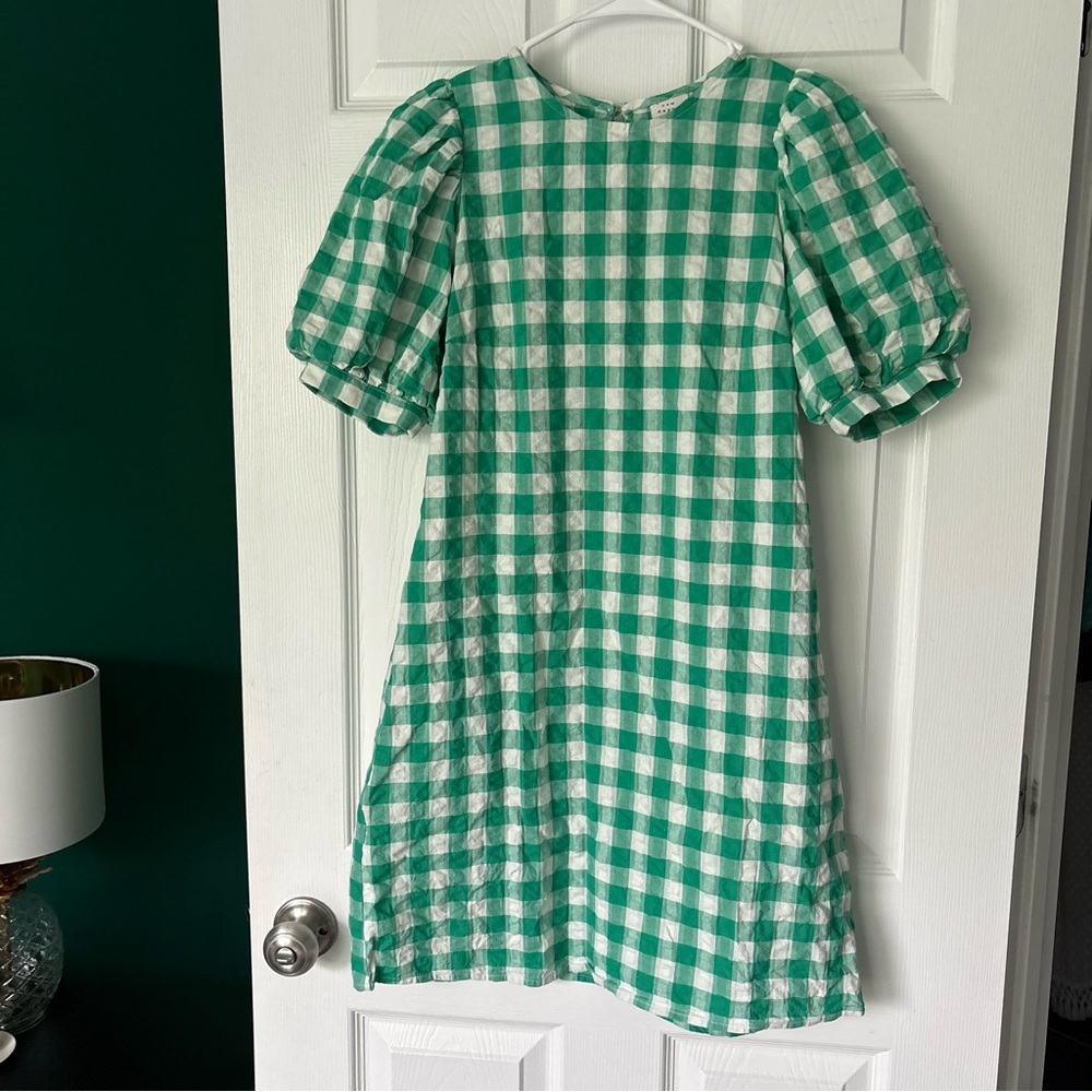 Green and White Gingham Puff Sleeve Dress
